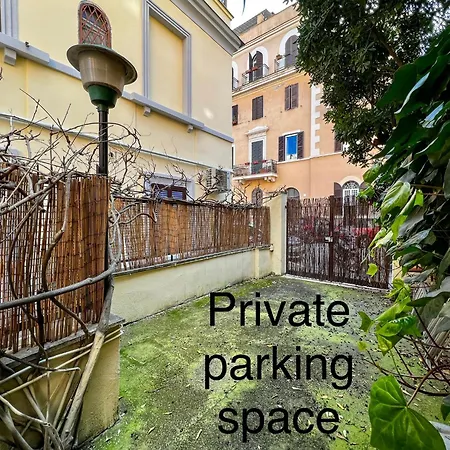 Olimpico - Car Parking & Independent Access * 로마